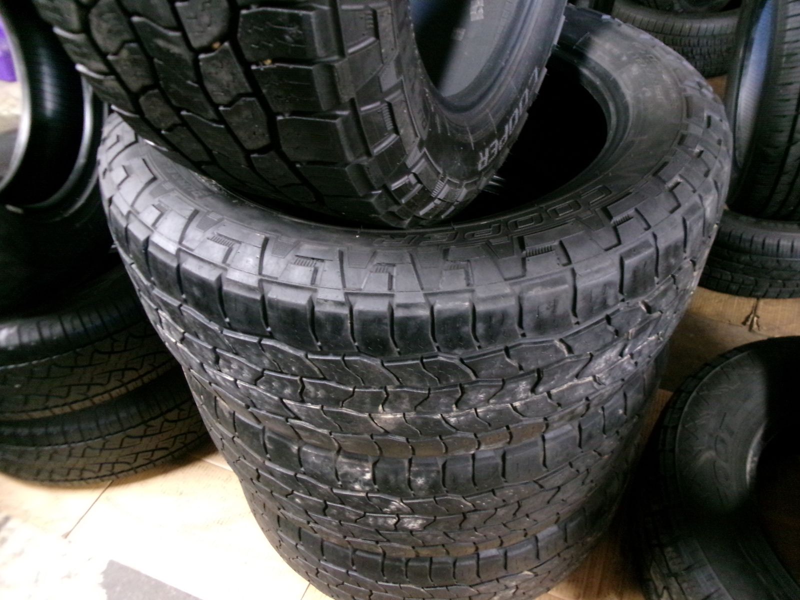 275/55R20 COOPER DISCOVERED A/T3 SET OF USED TIRES