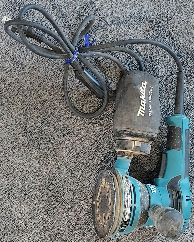 Makita Electric Variable Speed Disc Sander