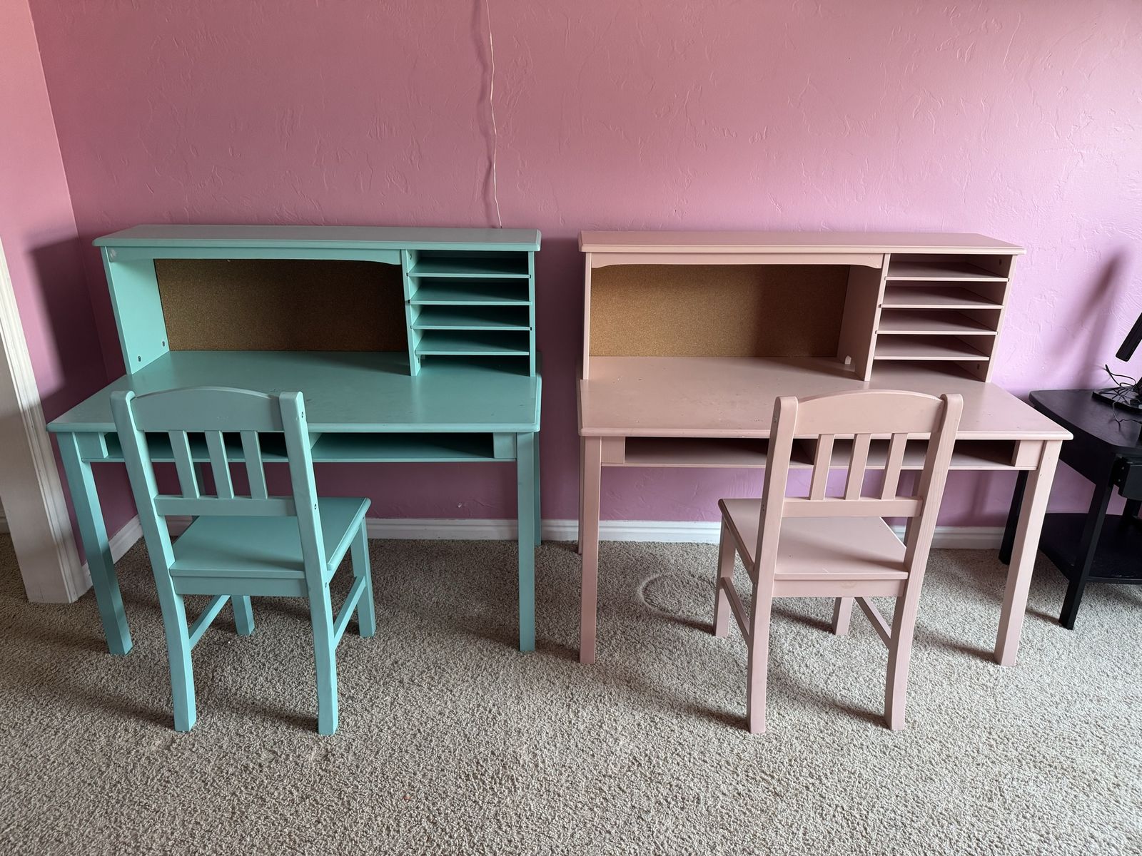 Kids Desks (1 pink, 1 teal)
