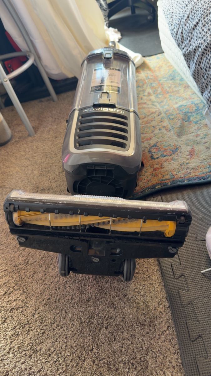 Shark Navigator powerfin no hair on brush