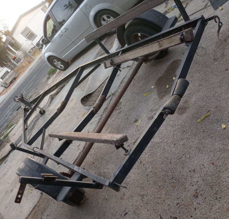 Boat trailer 