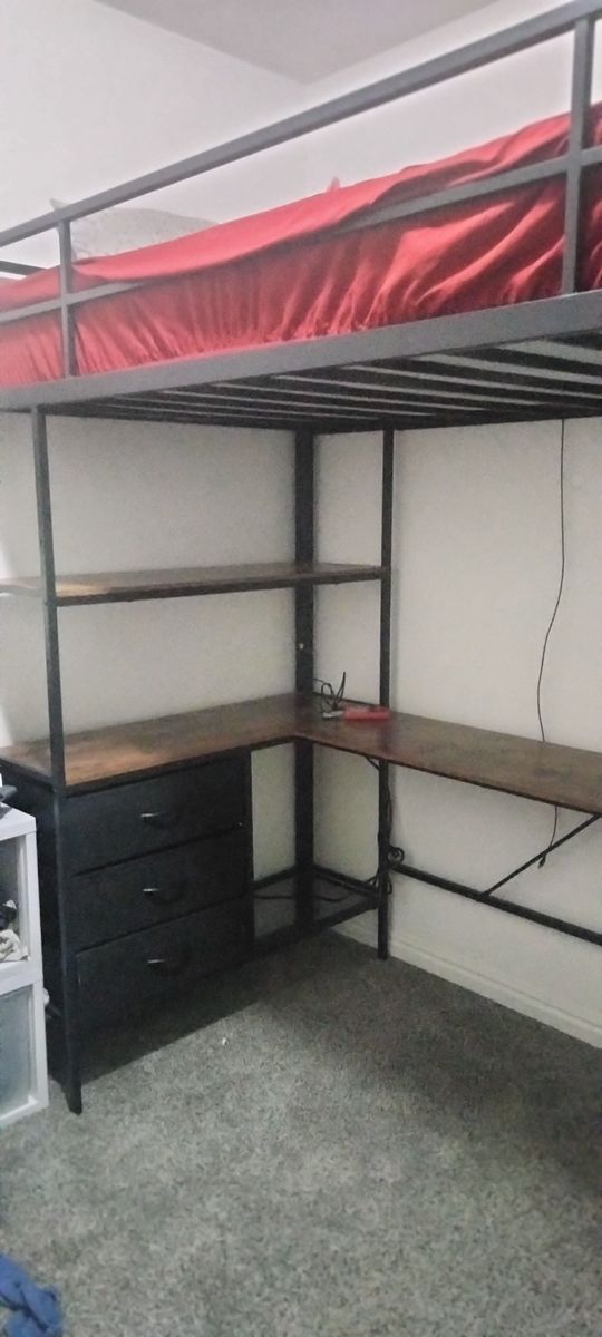 Main image 4