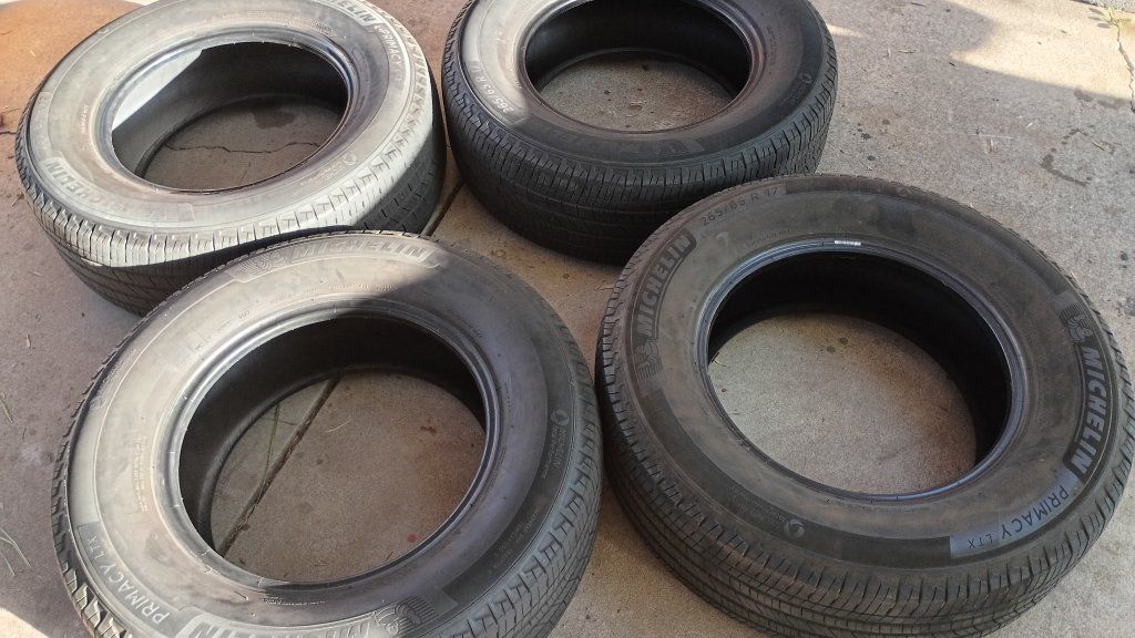Main image 7