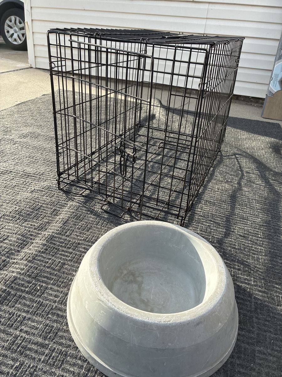 Medium Wire Dog Kennel Crate & Large Heavy Duty Pet Bowl - Used Pet Supplies