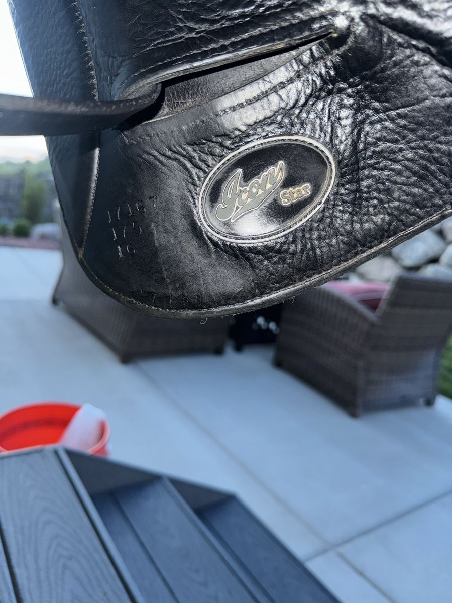 Custom Icon Star Dressage Saddle