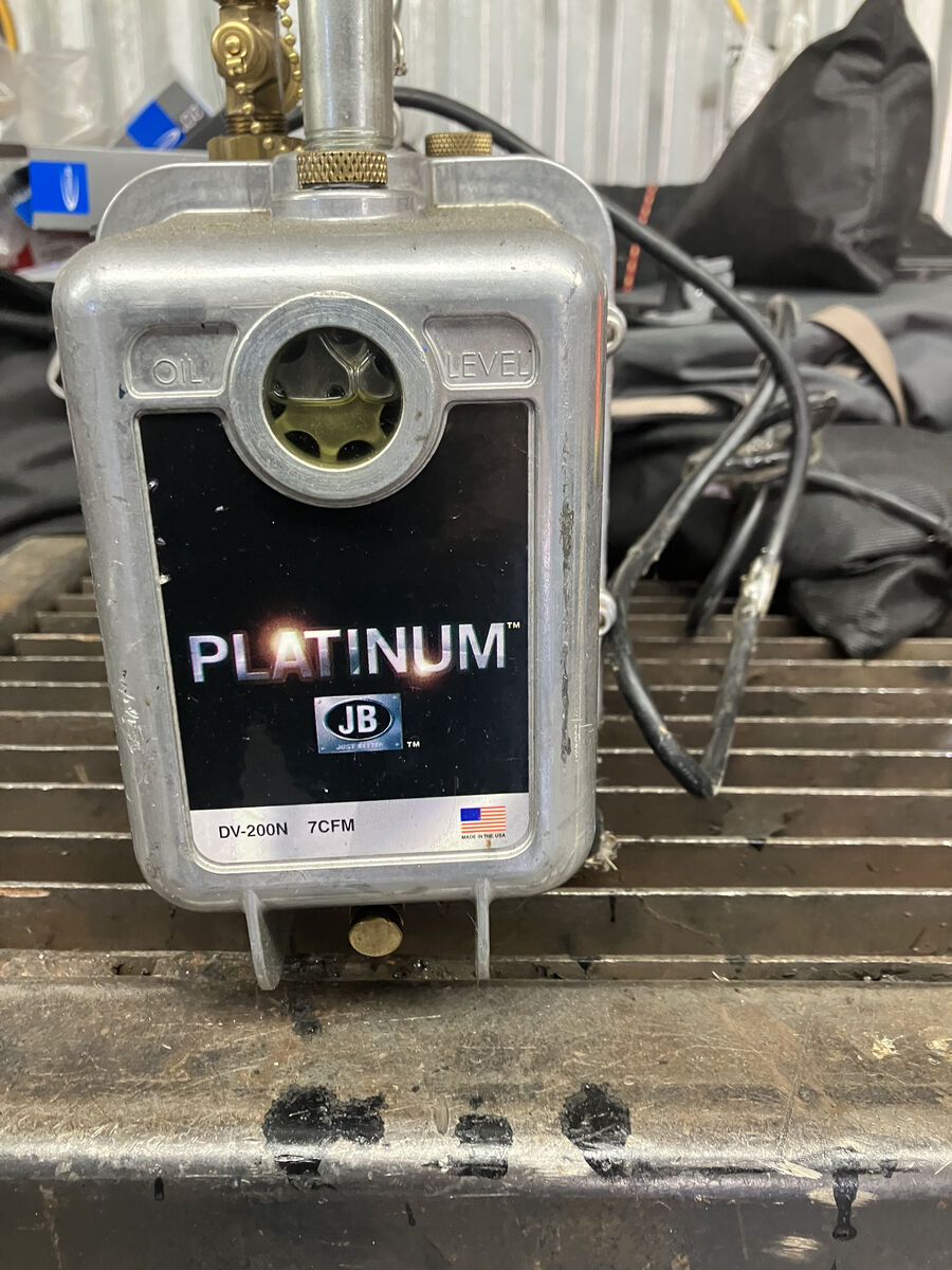 JB Platinum Vacuum Pump  7 CFM