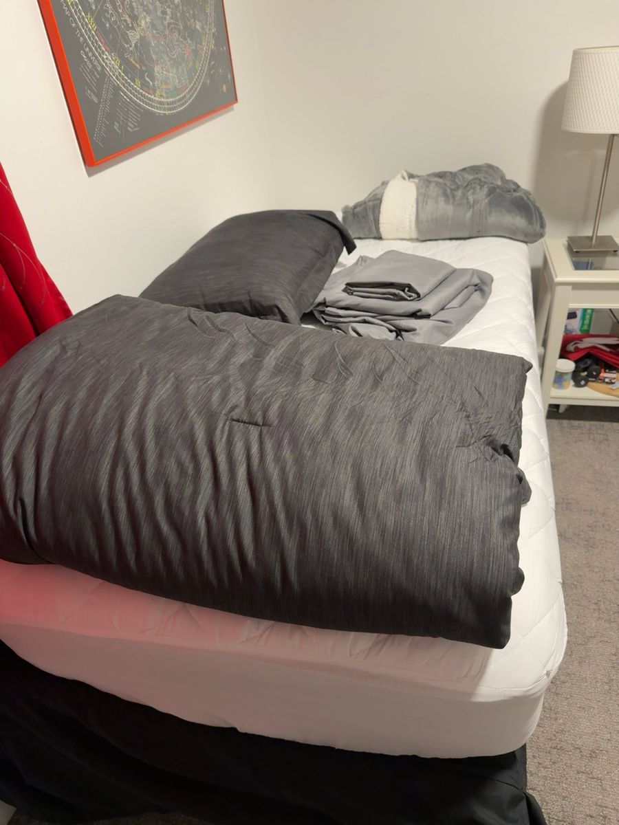 Complete Twin Bed Set | Mattress, Box Spring, Frame & Bedding