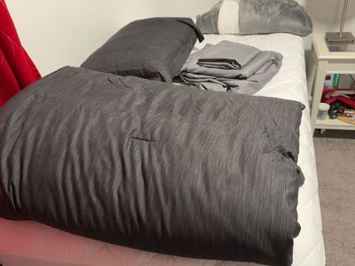 Complete Twin Bed Set | Mattress, Box Spring, Frame & Bedding