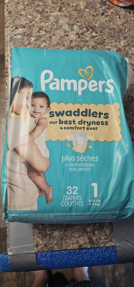 Pampers Swaddlers & Huggies Little Snugglers Diapers - Size 1 (8-14 lbs) - 64 Diapers Total