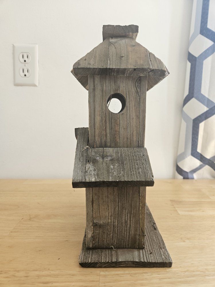 Main image 8