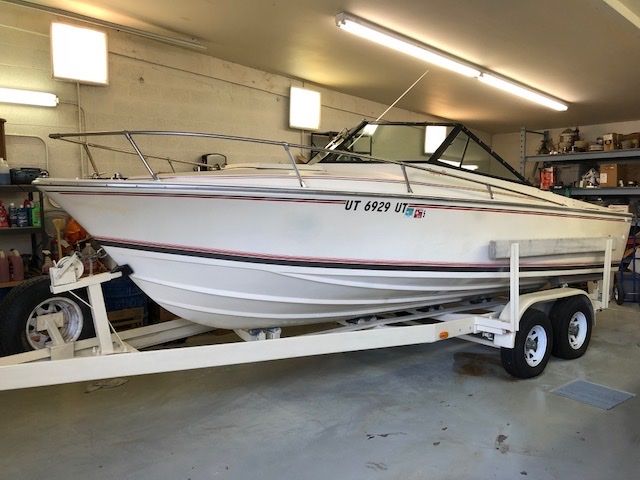 1978 Regal 210 Cuddy Bow Boat w/ Merc 260 Chevy 350 Engine.