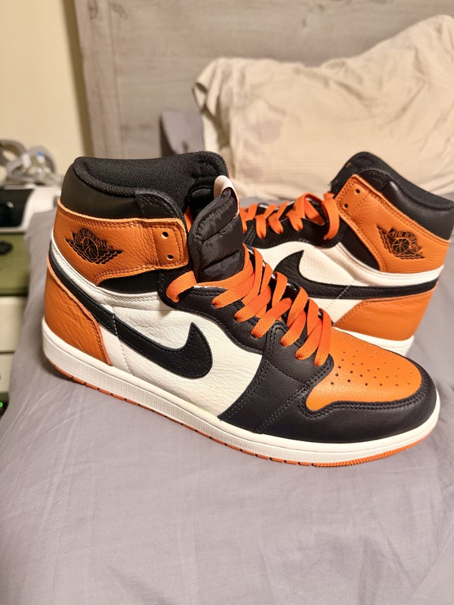 Air Jordan 1 Retro shattered backboards
