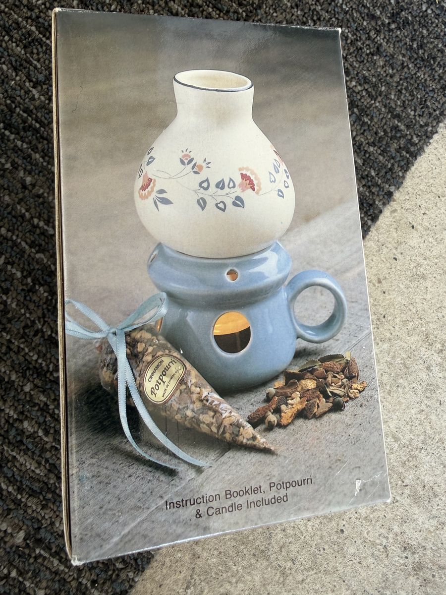 Vintage Floral Ceramic Potpourri & Incense Burner Warm Set with Candle