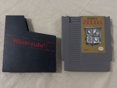 The Legend of Zelda grey (NES)