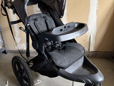 Jeep Classic Jogging Stroller