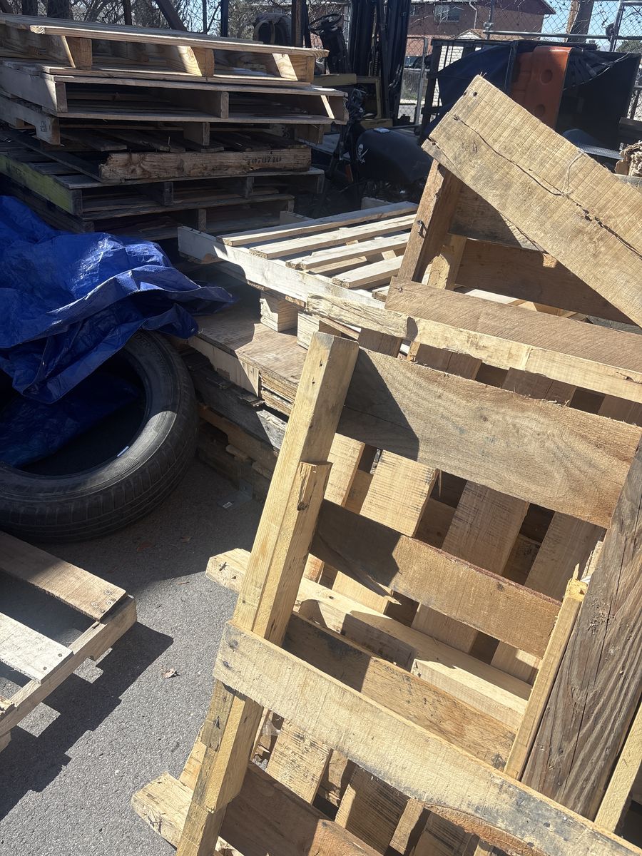 Free Pallets