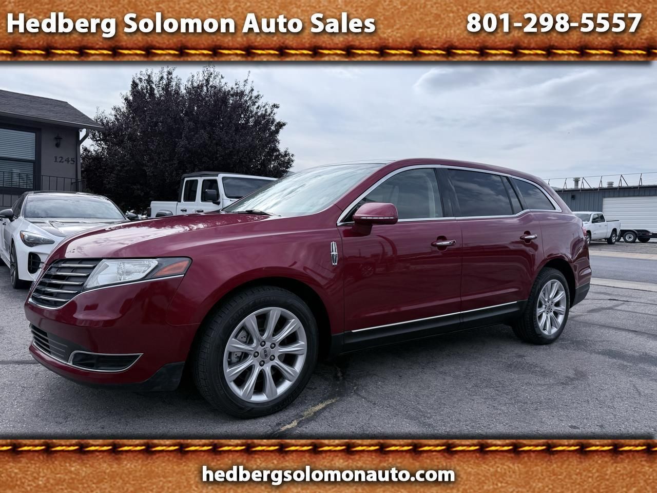 2018 Lincoln MKT Premiere
