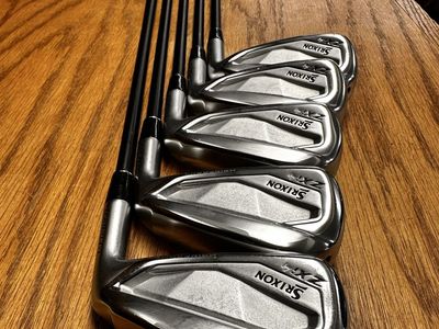 Srixon ZXI4 irons