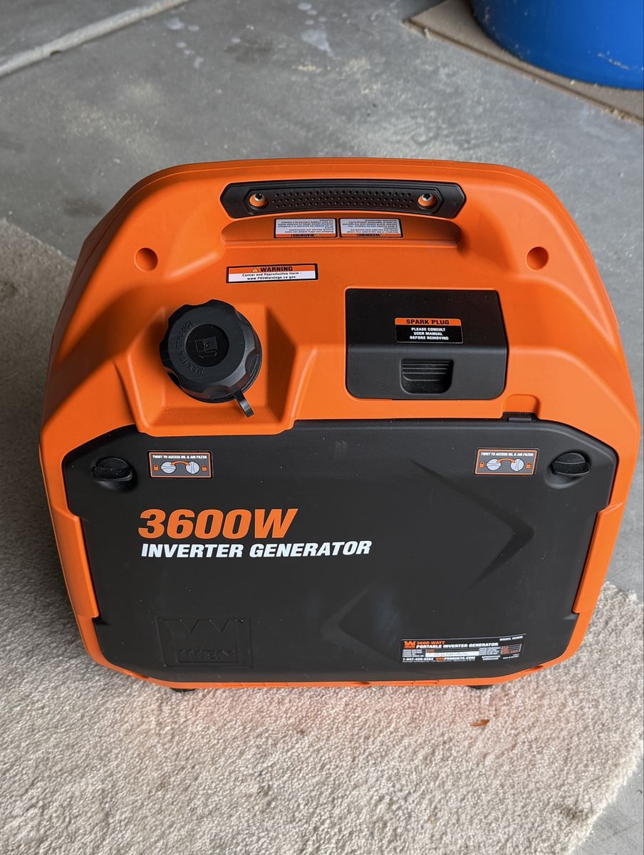 3600 Watt WEN Inverter Generator