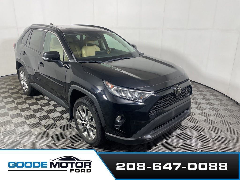2021 Toyota RAV4 XLE Premium