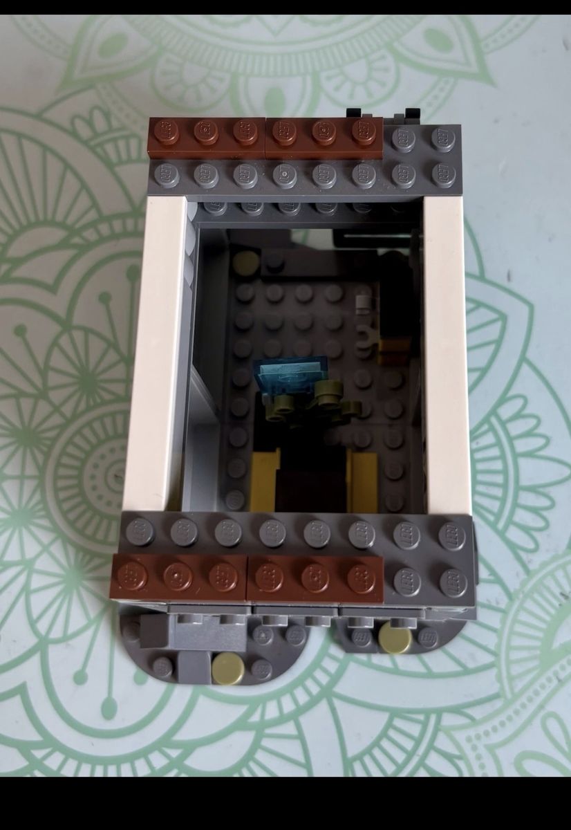 Main image 22