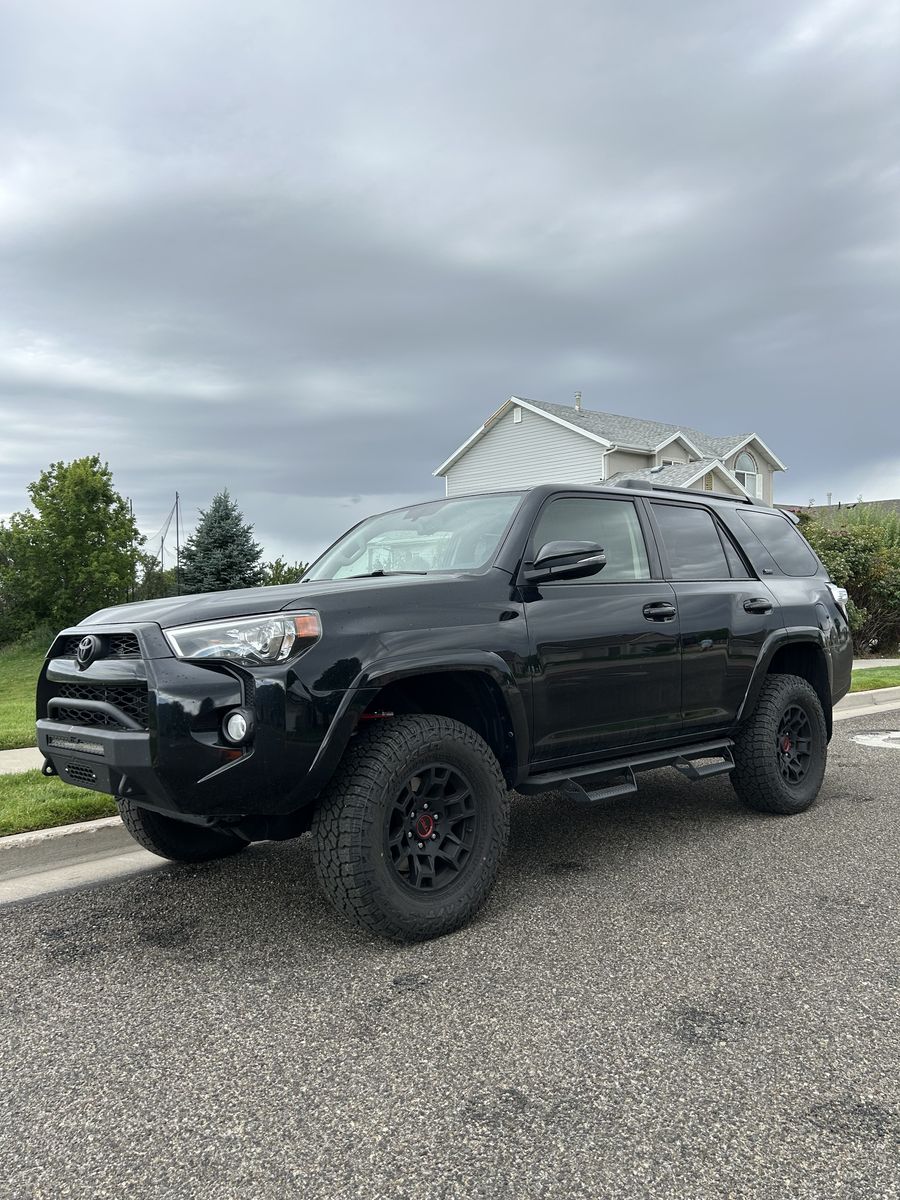 2017 Toyota 4Runner SR5 Premium