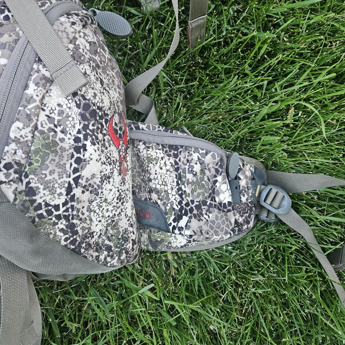 Main image 5