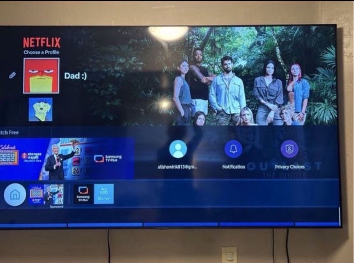 Samsung 70’ TV