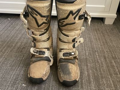 AlpineStar Tech 3 Moto Boots