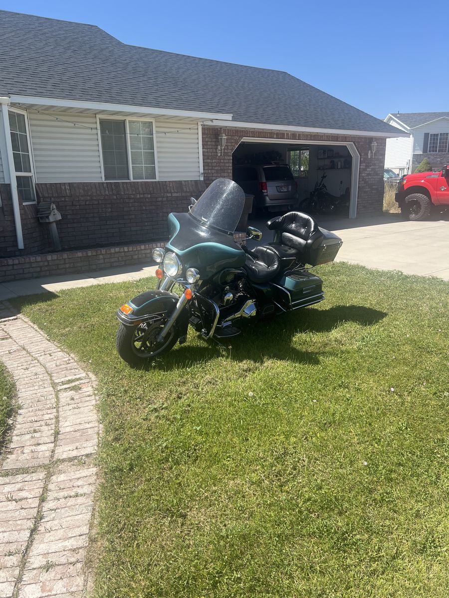 Harley Davidson electro glide classic