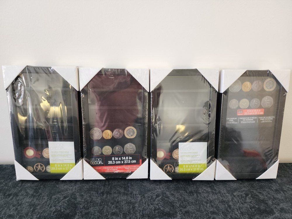 NEW COIN / METAL DISPLAY CASE