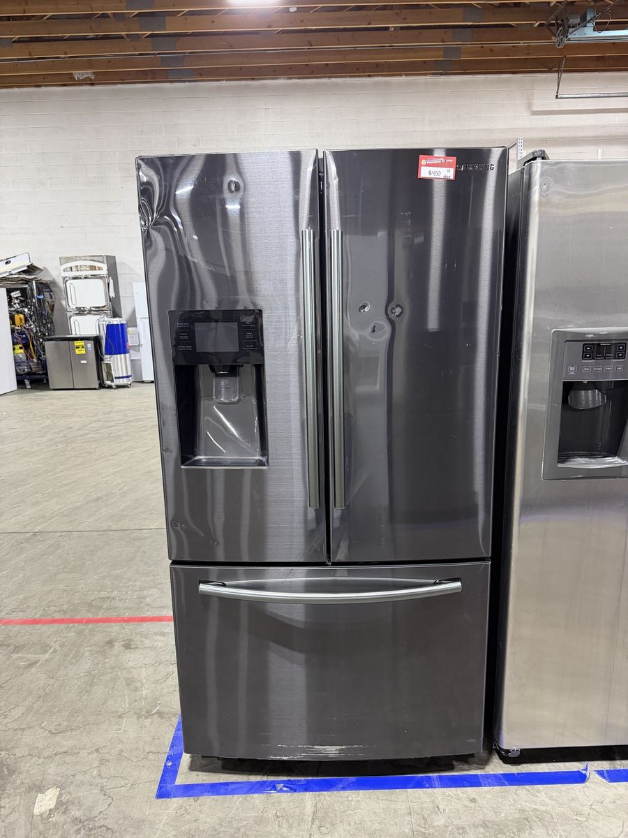 GOOD SAMSUNG BLACK STAINLESS FRENCH DOOR FRIDGE