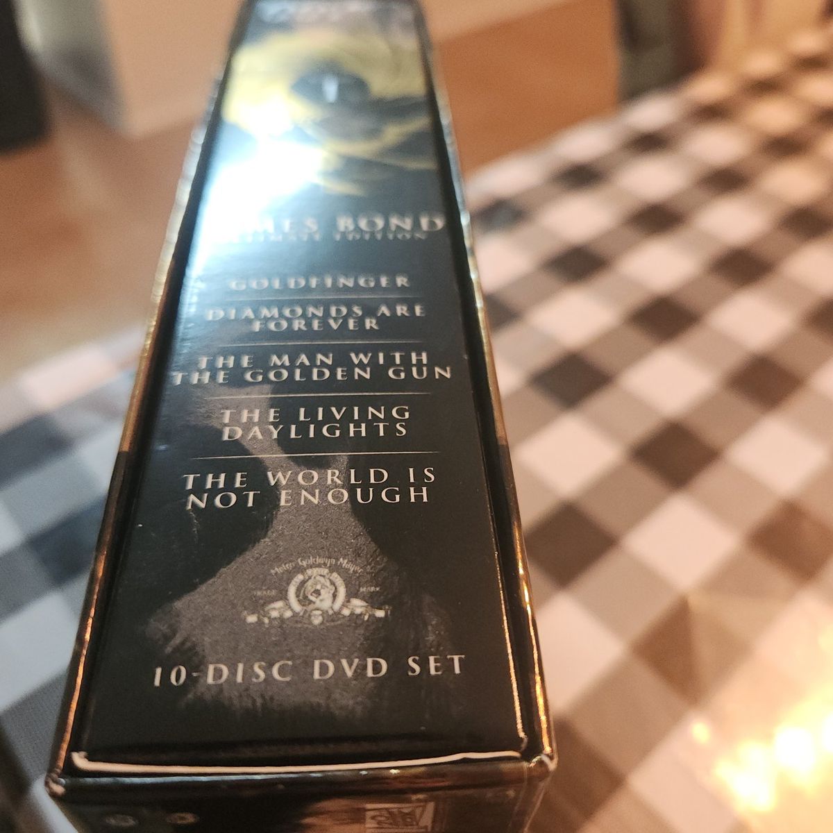 box set of 10james bond movies