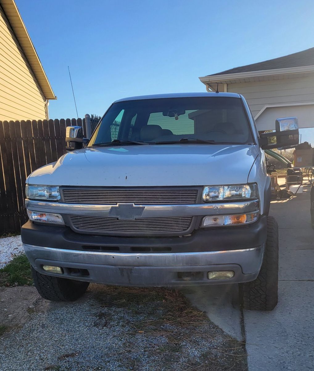 2001 Chevrolet Silverado 2500HD LS