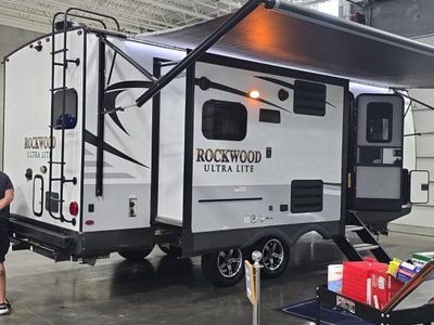 2020 ROCKWOOD TRAVEL TRAILER 2304DS ULTRA LITE