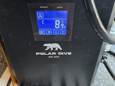 cold plunge ice bath and polar dive chiller