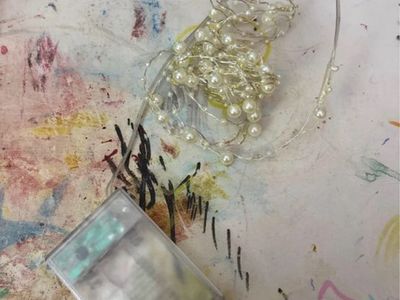Pearl Garland String Lights with Battery Box