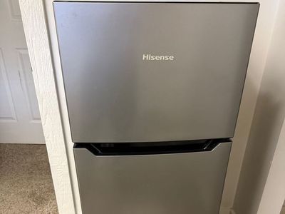 Hisense Mini Fridge/Freezer