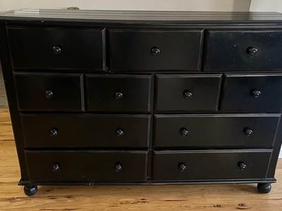 Solid wood distress dresser and night stand