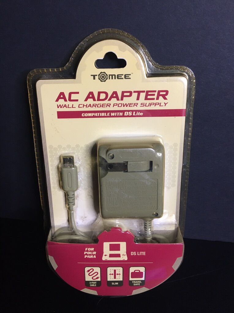 DS Lite AC Adapter New Sealed