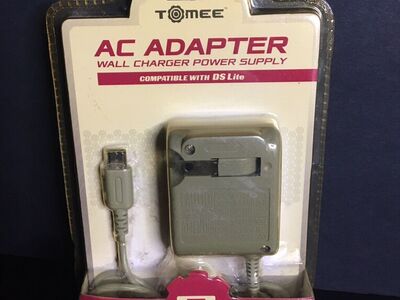 DS Lite AC Adapter New Sealed