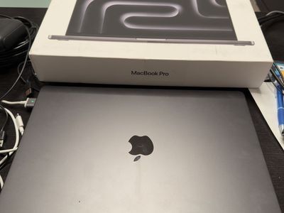 Apple MacBook Pro 16" M4 Pro, 48GB RAM, 512GB SSD, Space Gray, Excellent Condition