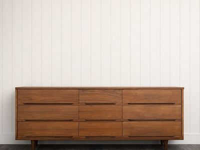 Beautiful Mid Century Modern Dresser/Credenza