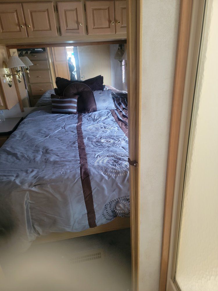 Main image 26