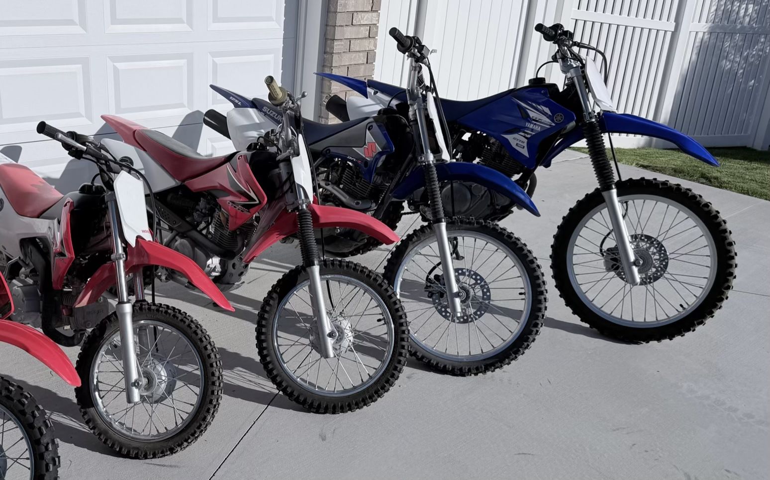 Four Bikes for the whole family & trailer