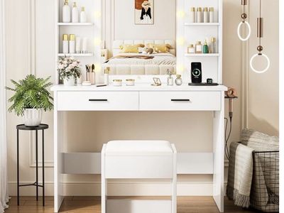 Make Up Vanity With LED Lighting & Large Mirror