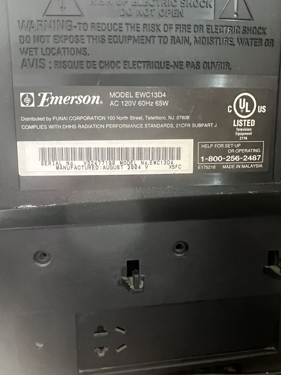 Vintage Emerson 13" CRT TV EWC 13D4