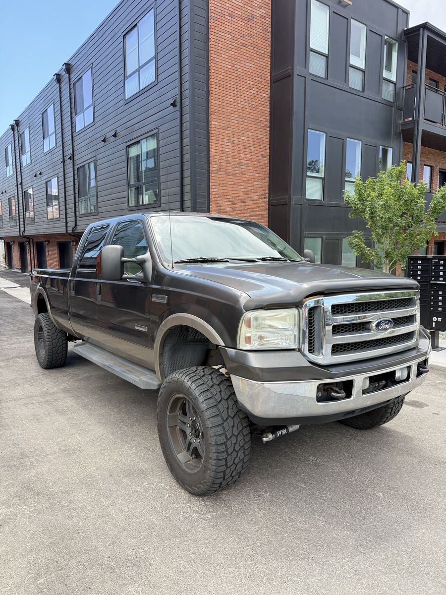 2006 Ford F-350 Lariat