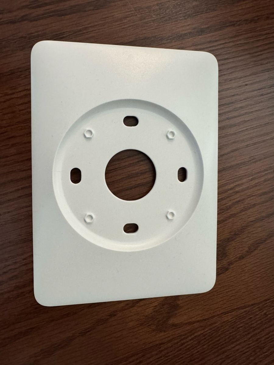 Main image 3