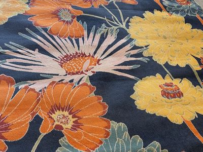 2 - 9'x12' area rugs - like new